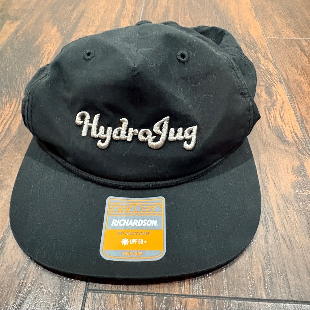 HydroJug Black Snapback Hat | Richardson‎ 112 Trucker Cap